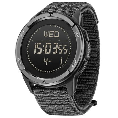 Trektoria – Carbon fiber outdoor horloge met lichtgewicht en duurzaam ontwerp
