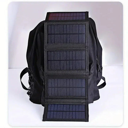 Trektoria – Opvouwbaar zonnepaneel met 12W output en USB-oplaadpoort